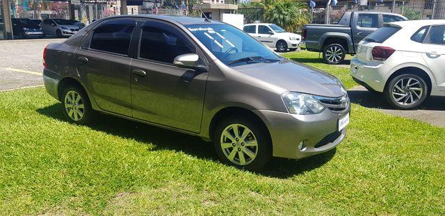 Toyota Etios Sedan XLS 1.5L (Flex) - Foto 4