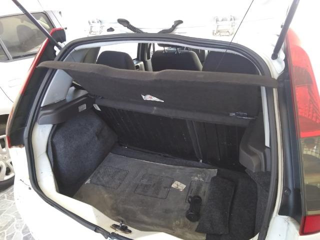 Vendo Fiest Hacth 1.0 completo 23.500,00 - Foto 6