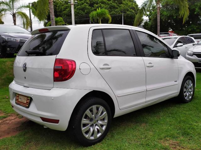 Volkswagen Fox 1.0 Mi Total Flex 8V 5P - Foto 3