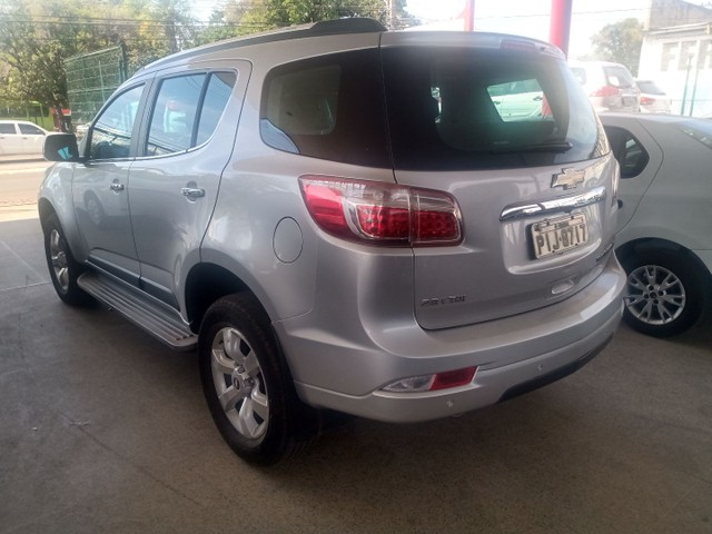 * TRAIBLAZER 2.8 4X4 DIESEL 7 LUGARES