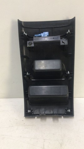 Acabamento Traserio Console Nissan Sentra 2014 C\detalhe - Foto 4