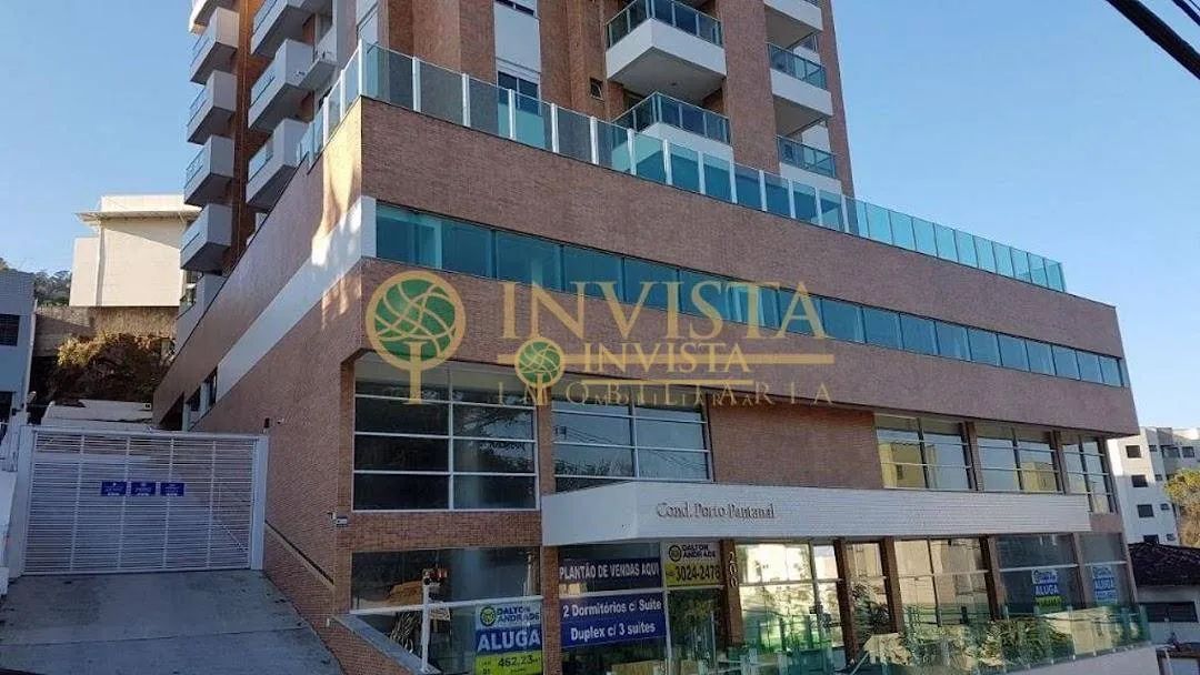 Loja Comercial com 15 vagas de garagem à venda em Florianópolis.