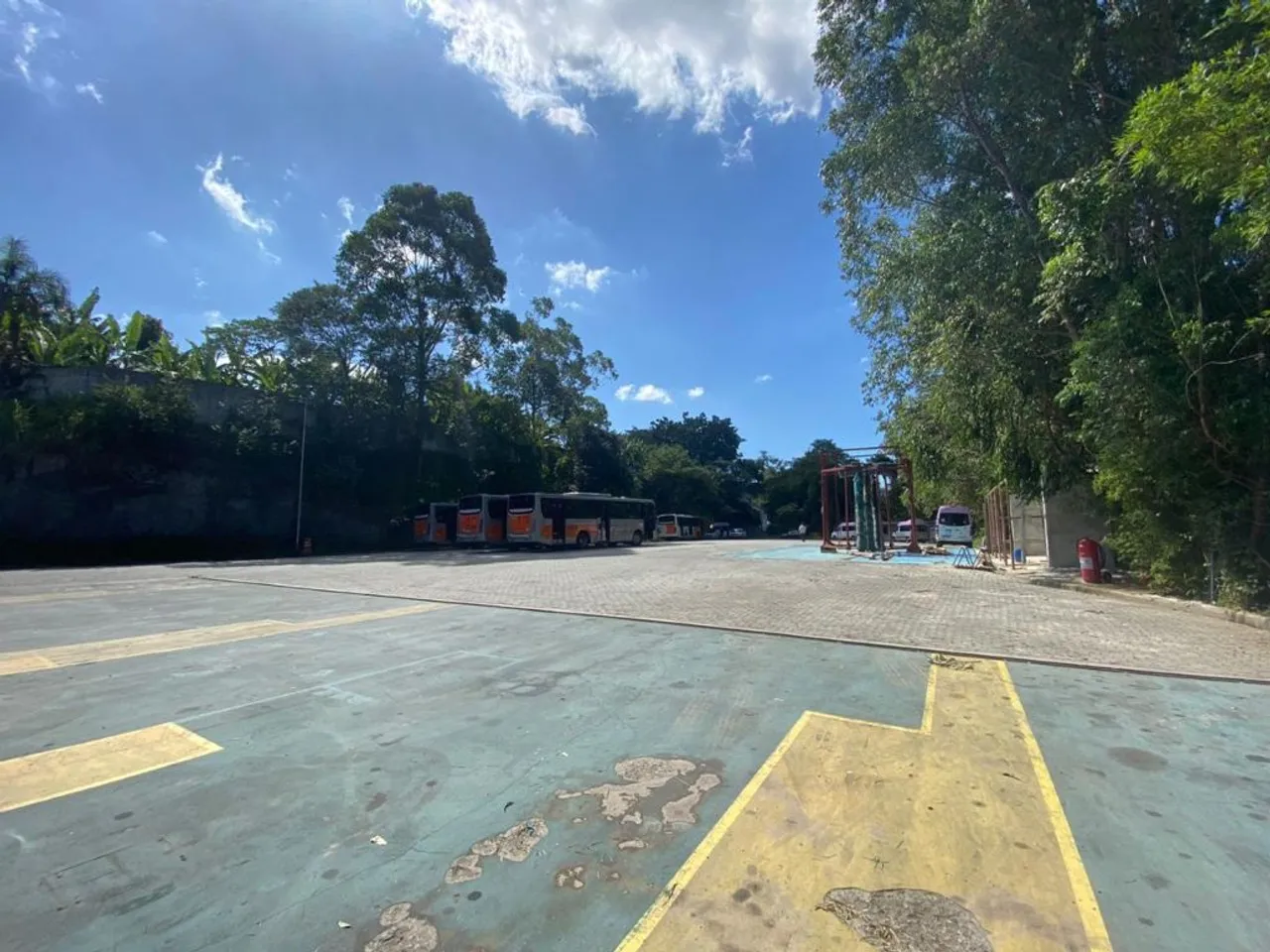 Terreno comercial para alugar 10.000 m² no ,Jardim D'Abril, São Paulo próximo à Rodovia Ra