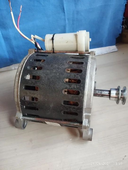 Vendo motor de. 1/2 CV. Lee anúncio - Foto 2