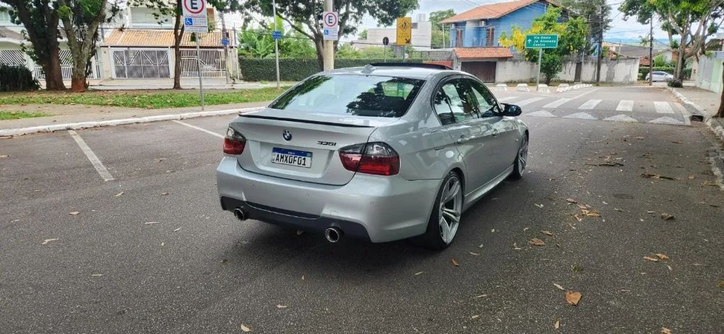 BMW 335i 6cc 3.0 24V Bi-Turbo 2007 Completíssima e Com Baixa Km - Foto 2