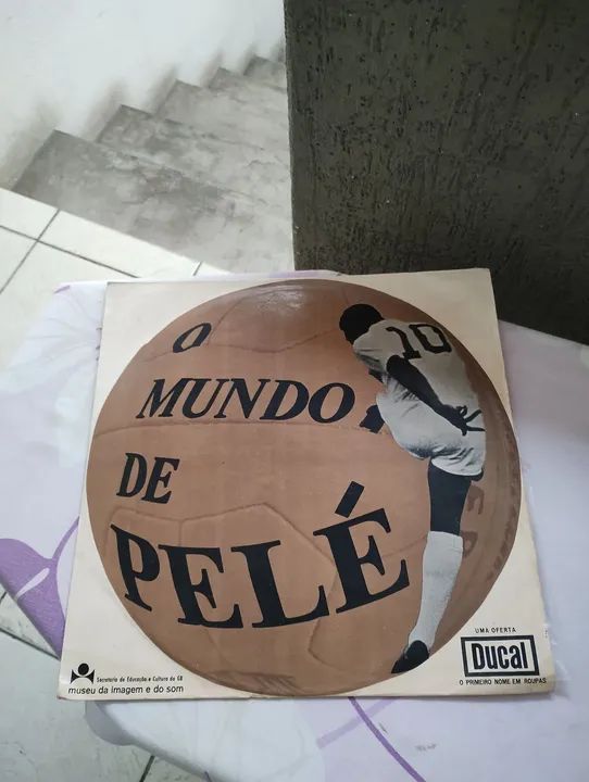 Disco de Vinil - O Mundo de Pelé - Foto 5