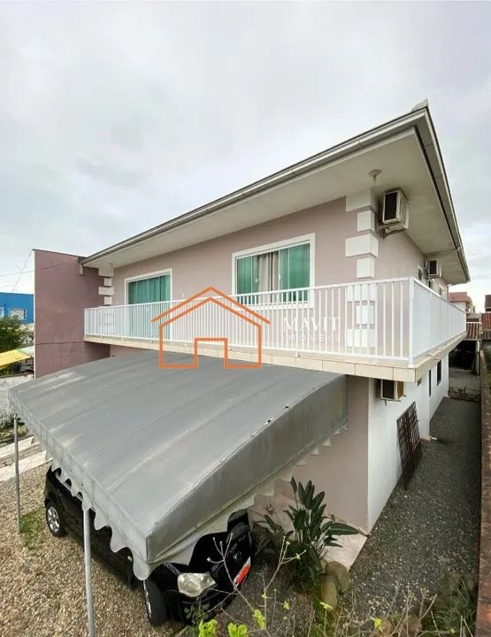 Sobrado 297m² com 6 Dormitórios no Bairro Aventureiro - Joinville - SC - Foto 4