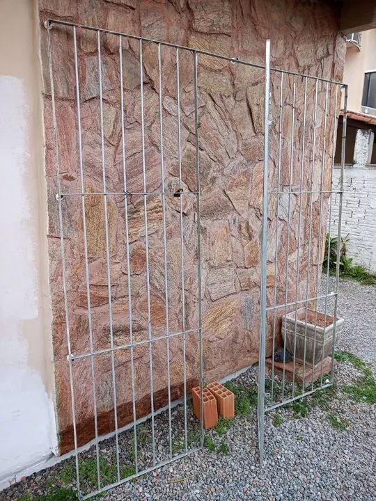 Grade de proteção em metal - Foto 3