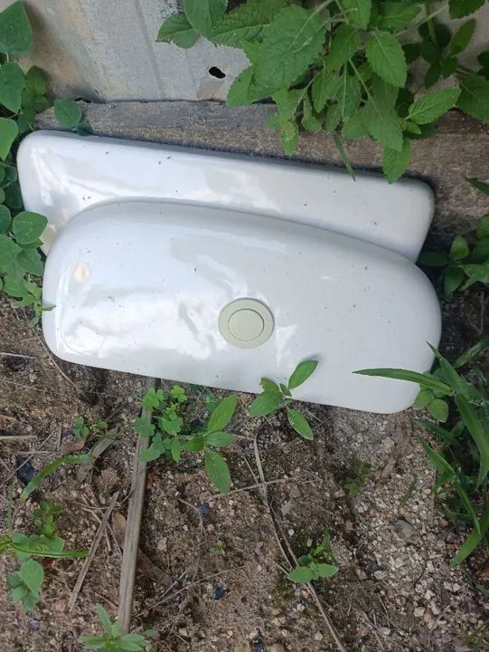 Vasos , caixas de descarga e lavatórios  - Foto 2