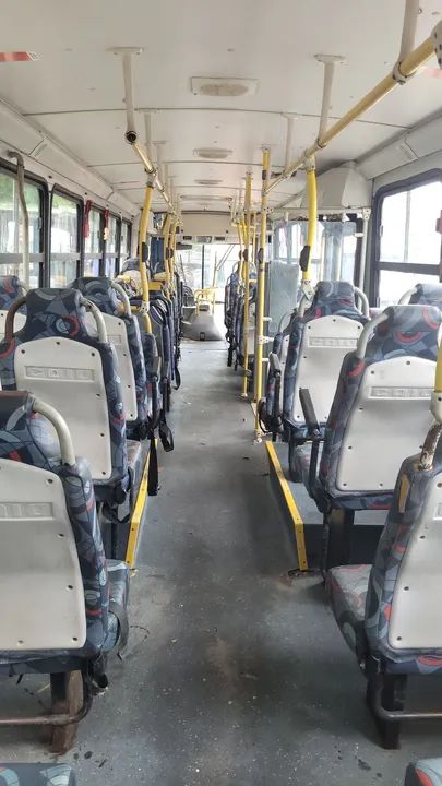 Mercedes-Benz Apache 2010 dianteiro