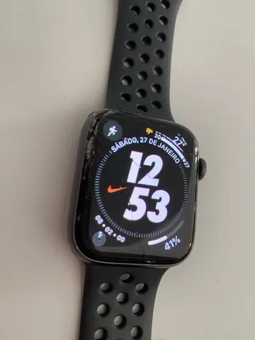 Nike apple watch 4 hot sale 44mm