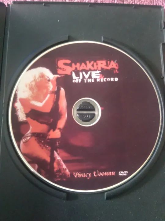 DVD Shakira Live Piracy Voonnn - Foto 3