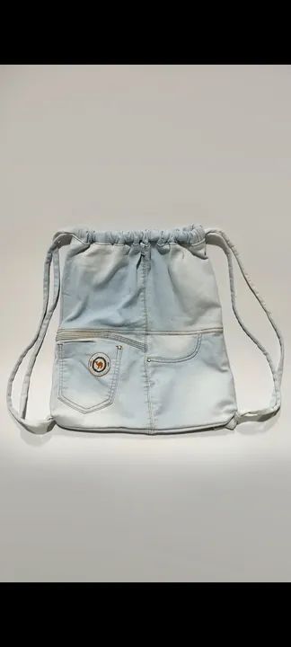 Mochila Jeans Trabalho, Passeio, Esporte combina com tudo - Foto 4