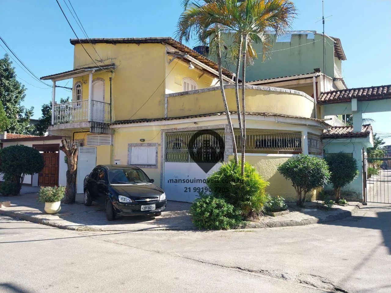 Excelente oportunidade, 4 casas mais 2 kitnets e mais um loja, pertinho da Cachamorra..