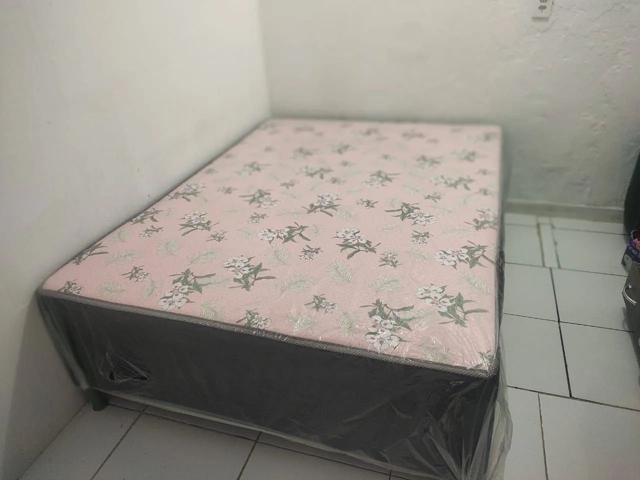 Casal 1,38X1,88 espuma 8cm - Foto 4