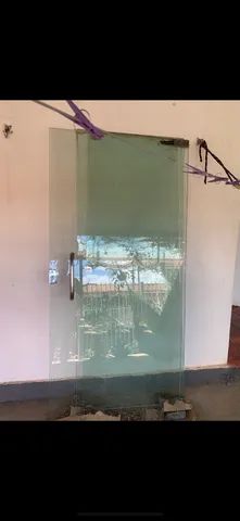 PORTA DE VIDRO 