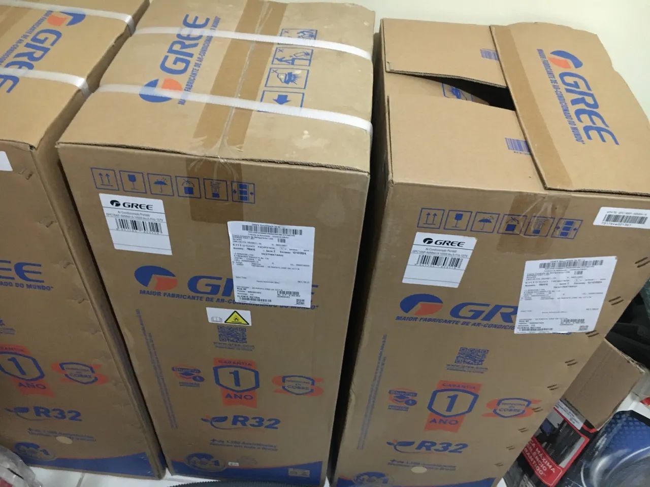 Ar Condicionado Portátil GREE  12000 BTUs Frio R32 1 Ano Garantia