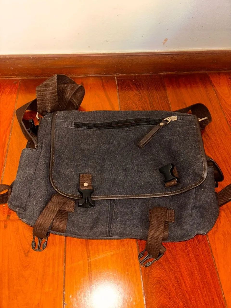 Bolsa universitária em sarja semi nova  - Foto 2