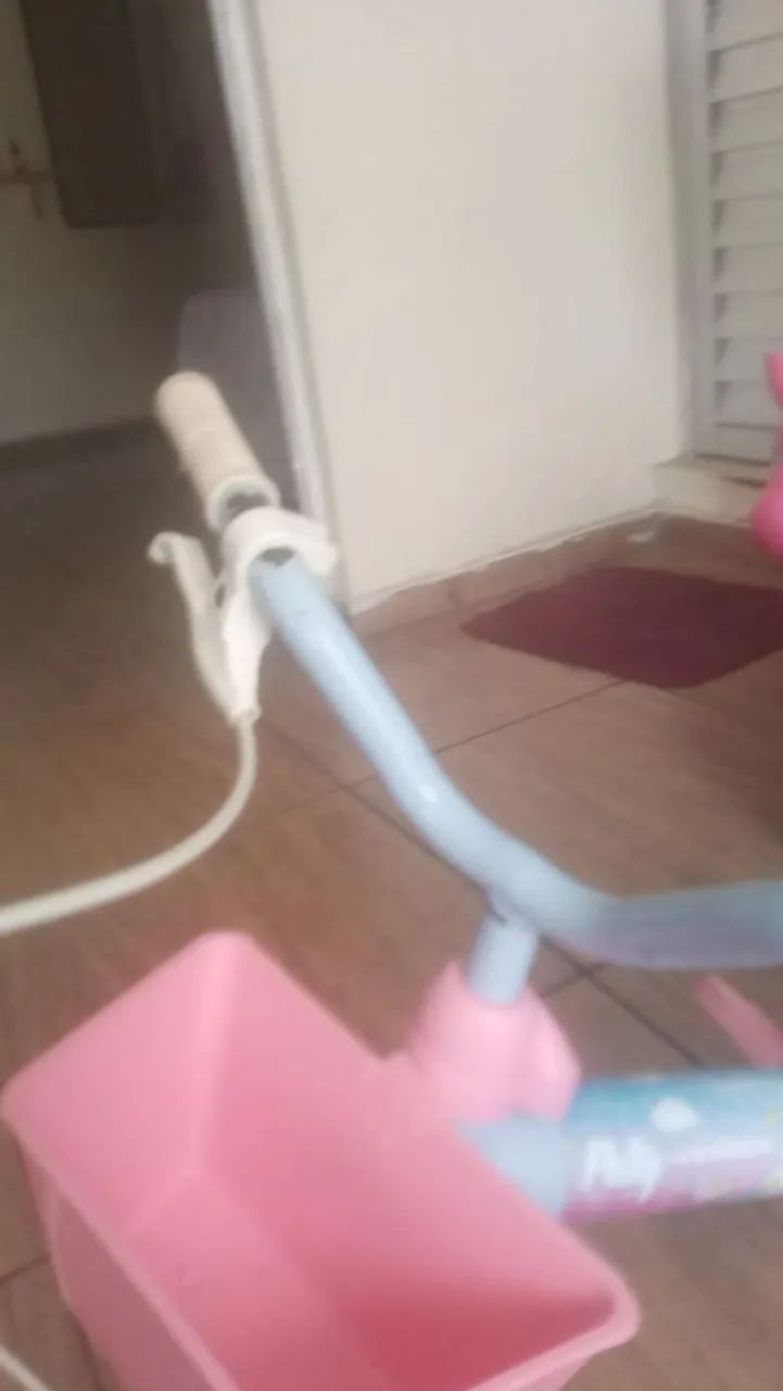 Vendo bicicleta aro 12  - Foto 2