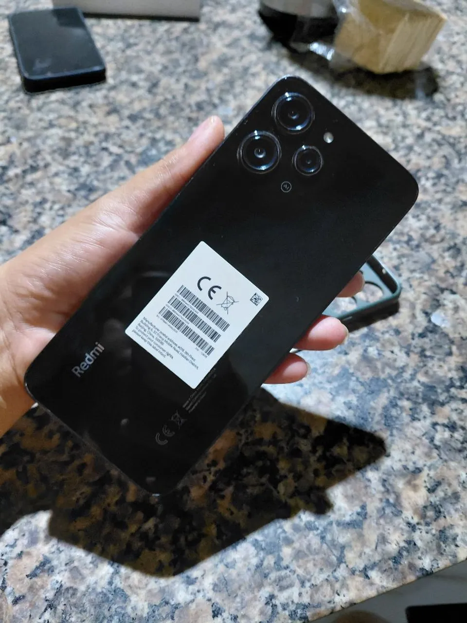 VENDO REDMI 12 128G NOVO