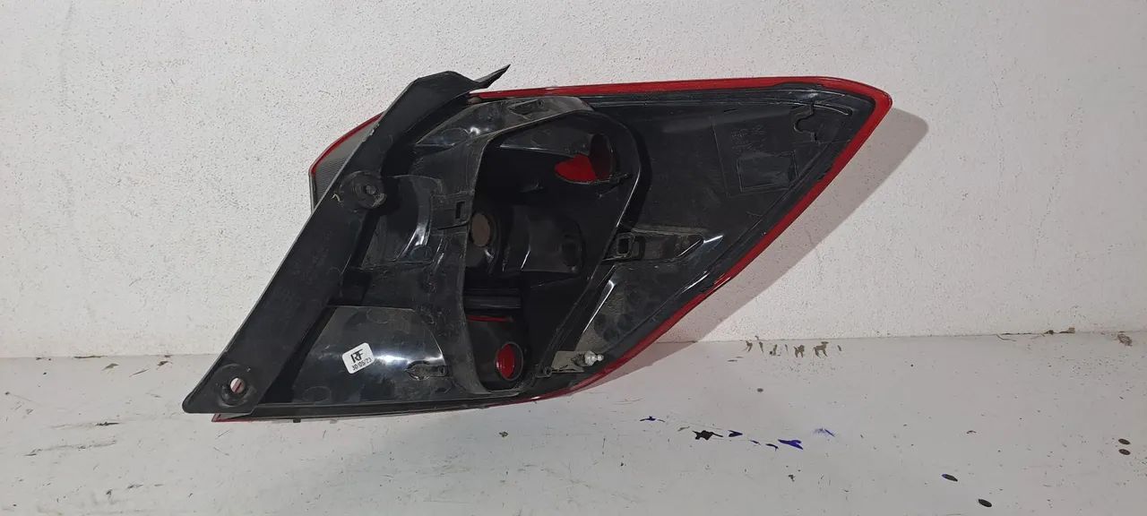 Lanterna traseira Ford Ka Hatch esquerda 2015/2018 - Foto 5