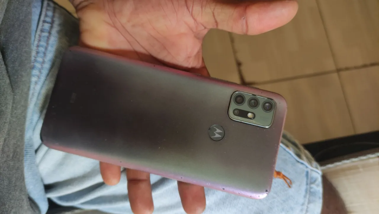 Moto G30