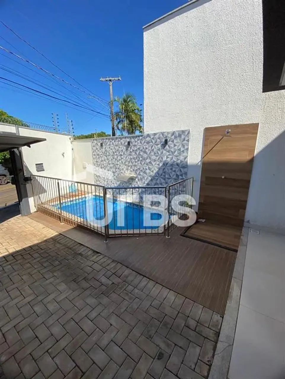 Vende-se casa na 407 Sul