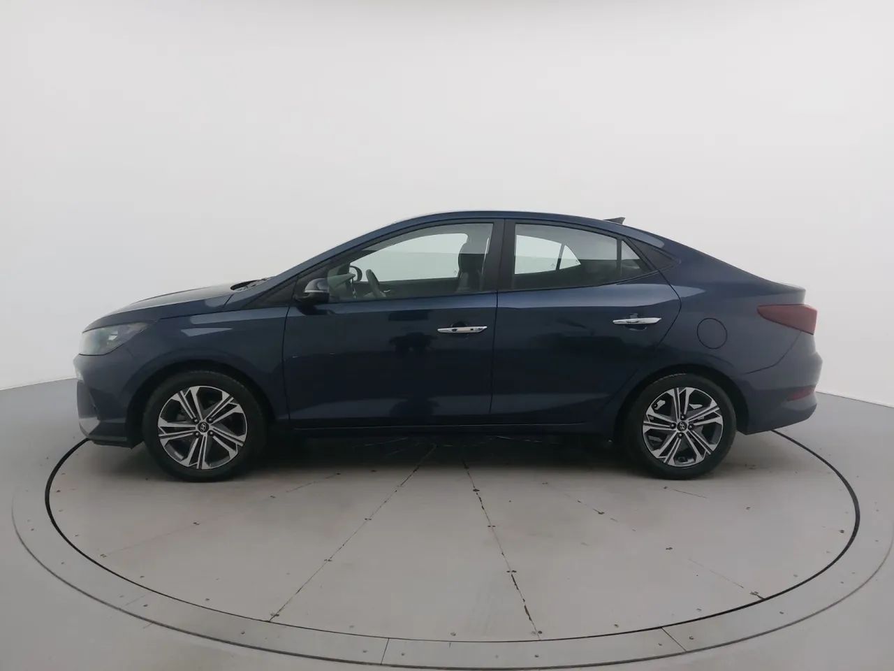 Hyundai HB20S Platinum 1.0 TB Flex 12V Aut., foto 2 de 18