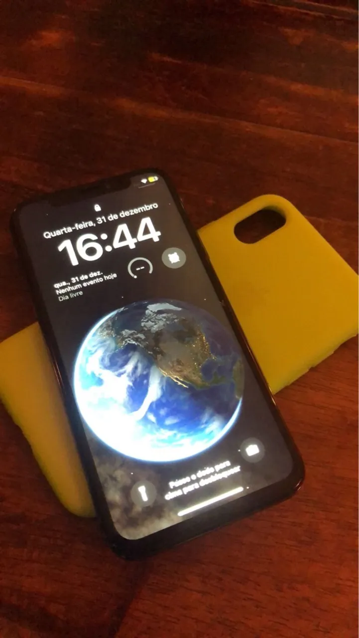iPhone X