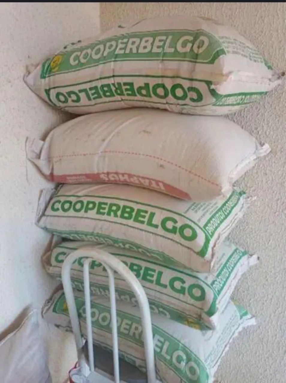 Palha de arroz ensacada e prensada  - Foto 3