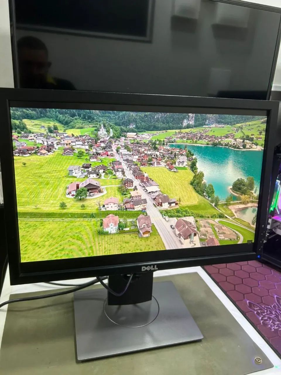 Monitor Dell 19 polegadas com base articulado  - Foto 4