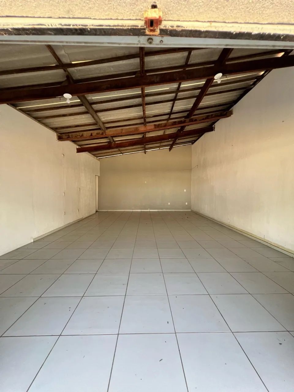 Alugo ponto comercial/depósito no satélite - Foto 2