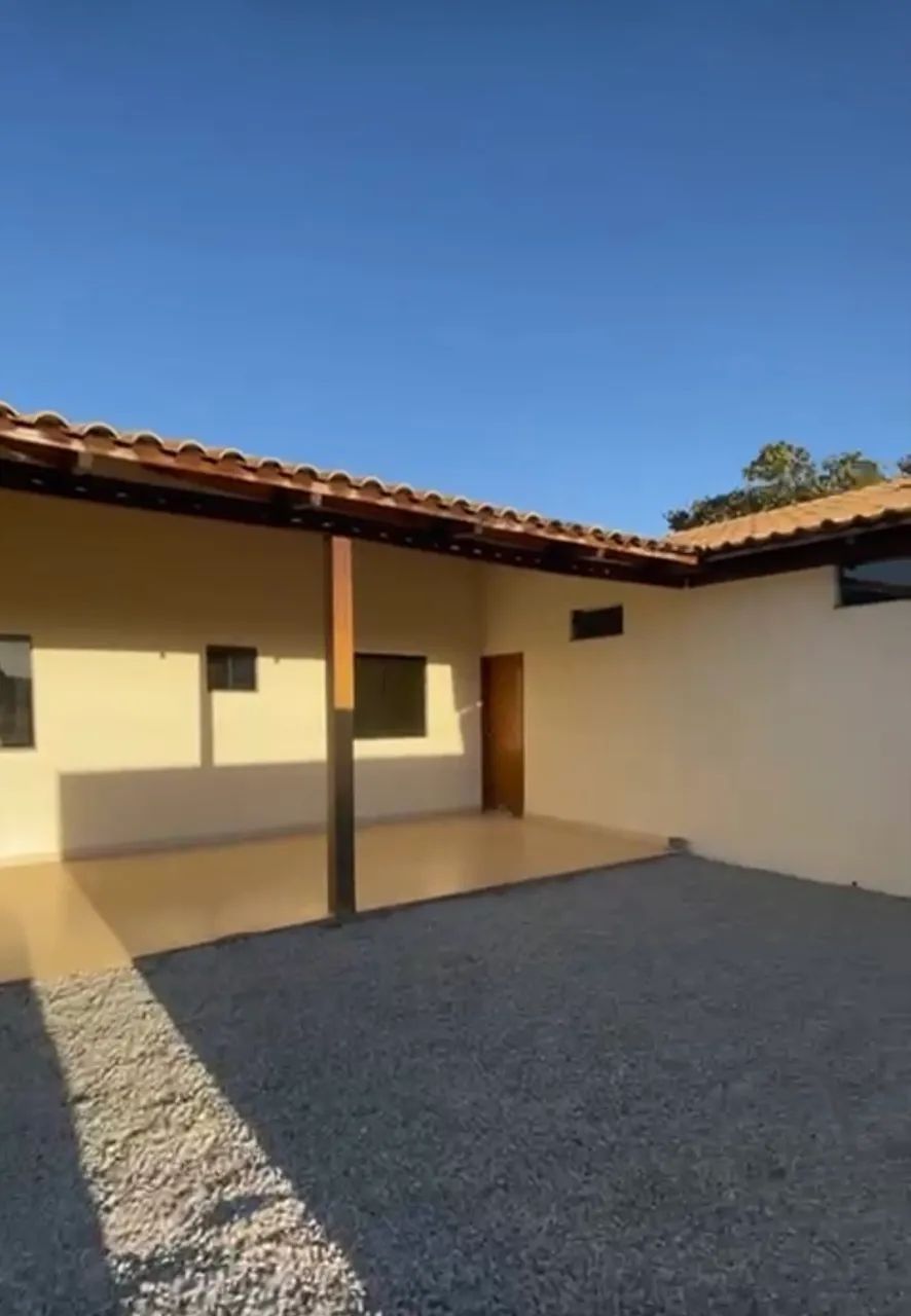 Duas casas e loja num lote de 390 m2 a venda  - Foto 2