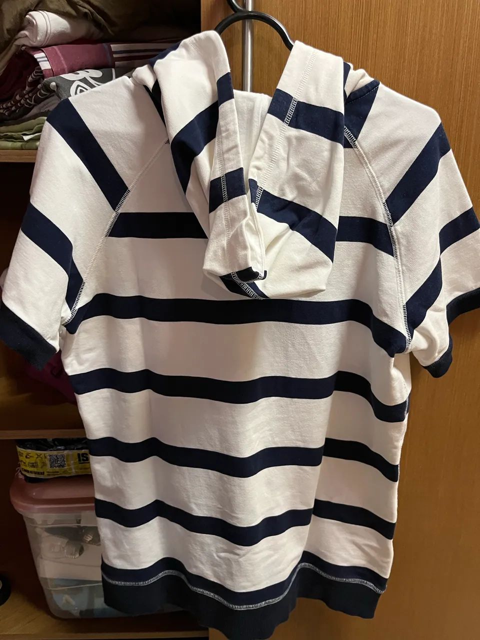 Casaquete com gorro Tommy Hilfiger tamanho G  - Foto 2