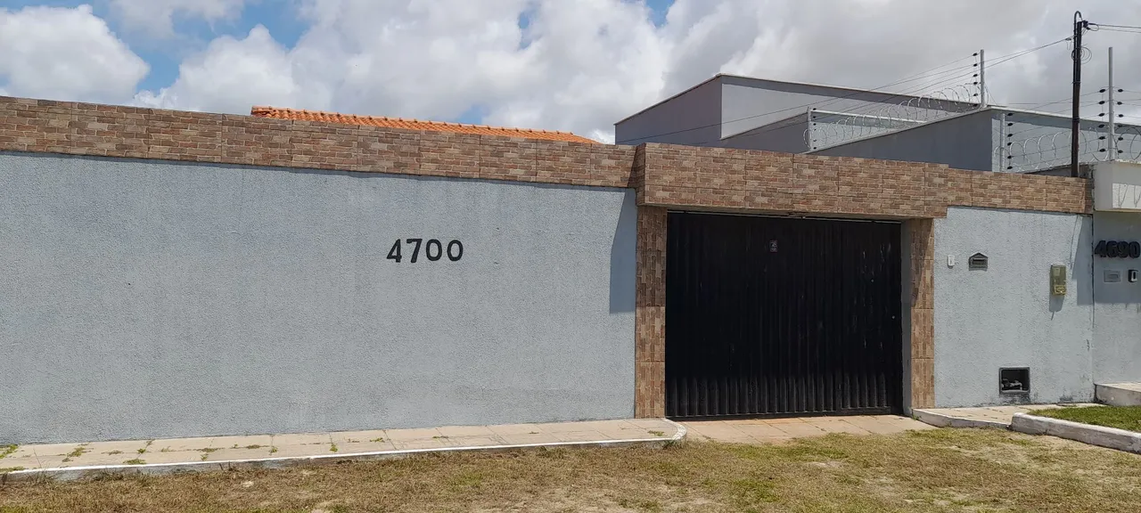 Casa na Avenida Padre Vieira - Parnaiba