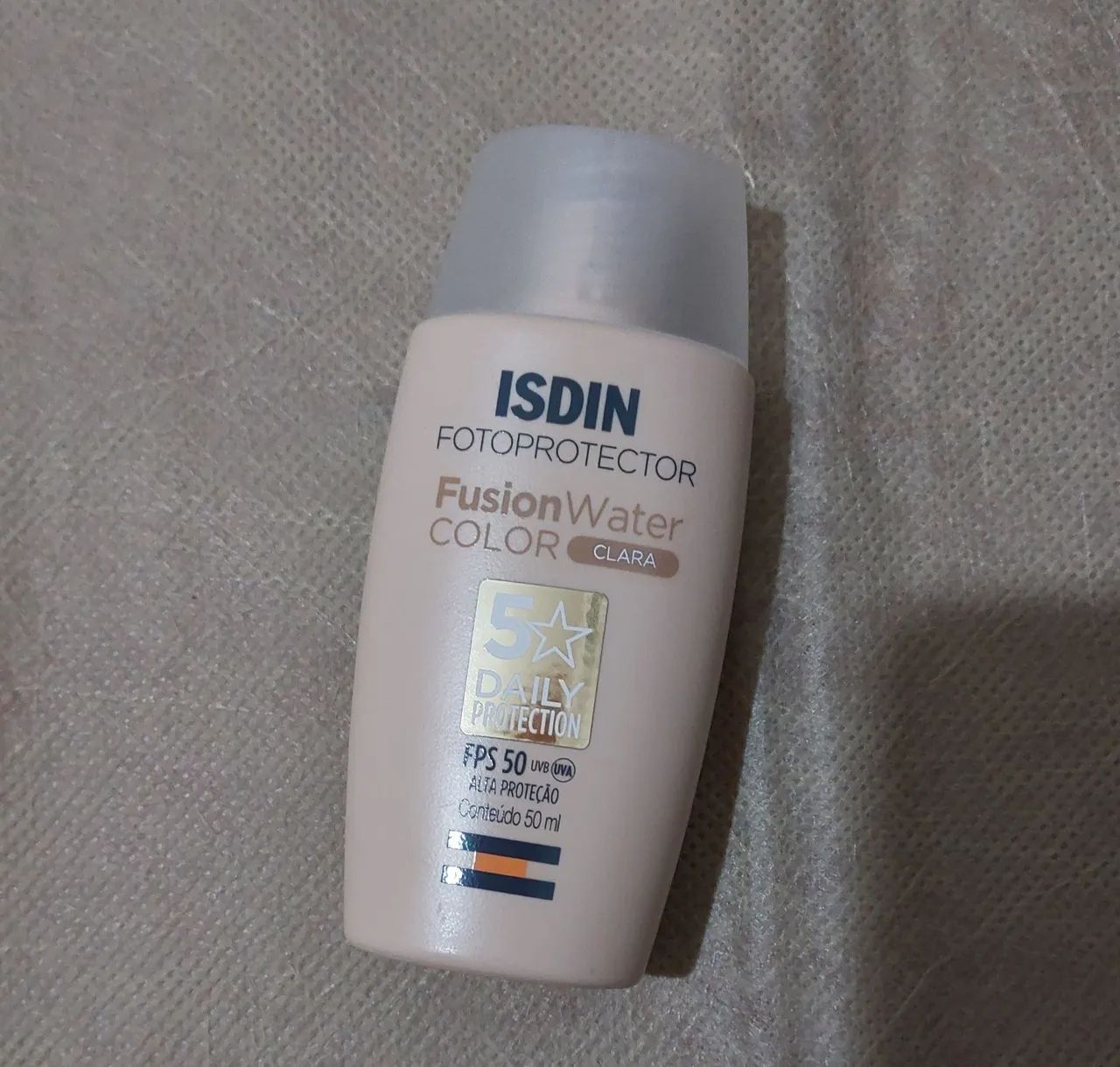 Protetor Solar Isdin - COR CLARA64319740013186120