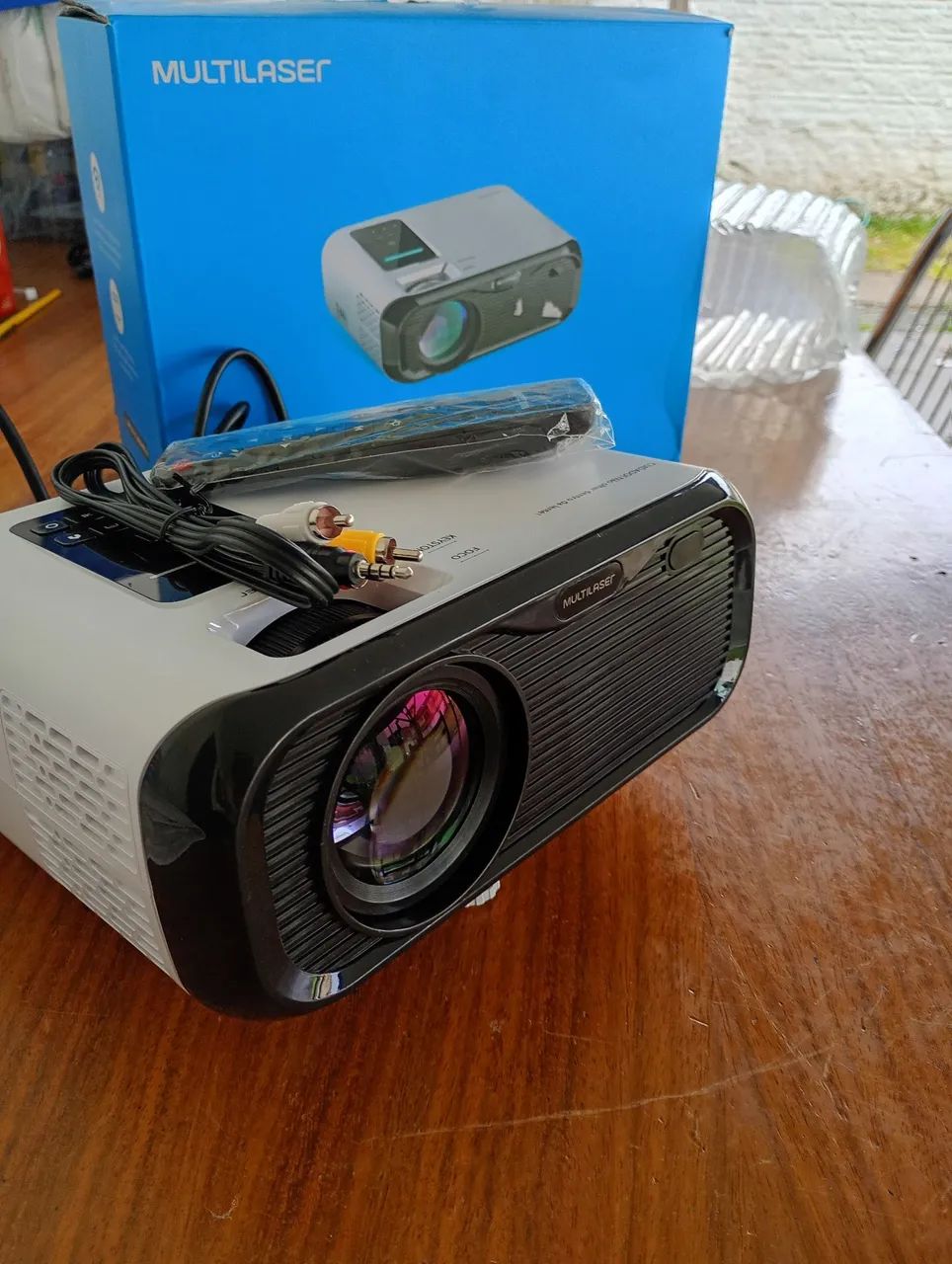 Projetor de Led 2200lumens
