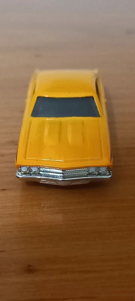 '69 Chevelle SS 396 Amarelo - Hot Wheels First Editions