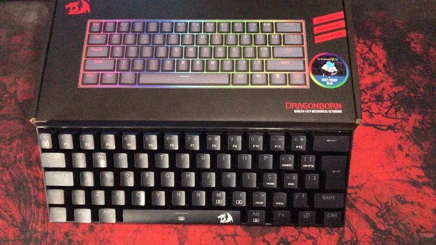 Teclado Redragon Mecânico Gamer Dragonborn, RGB, 60%, Switch Azul, Preto, Abnt2