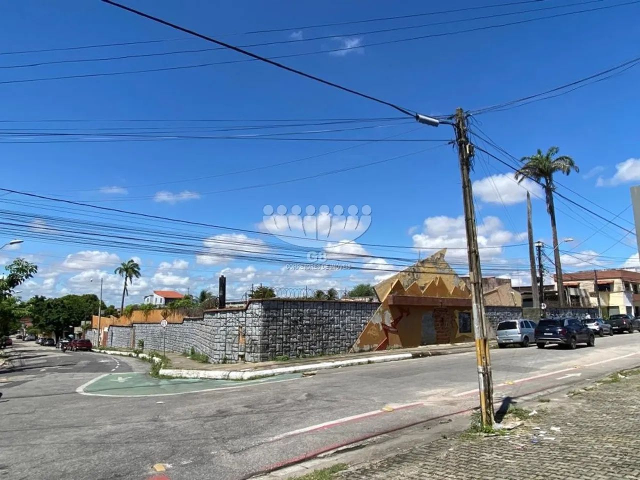 Terreno de 2.438,07m², próximo à Av. Pontes Vieira - Foto 2