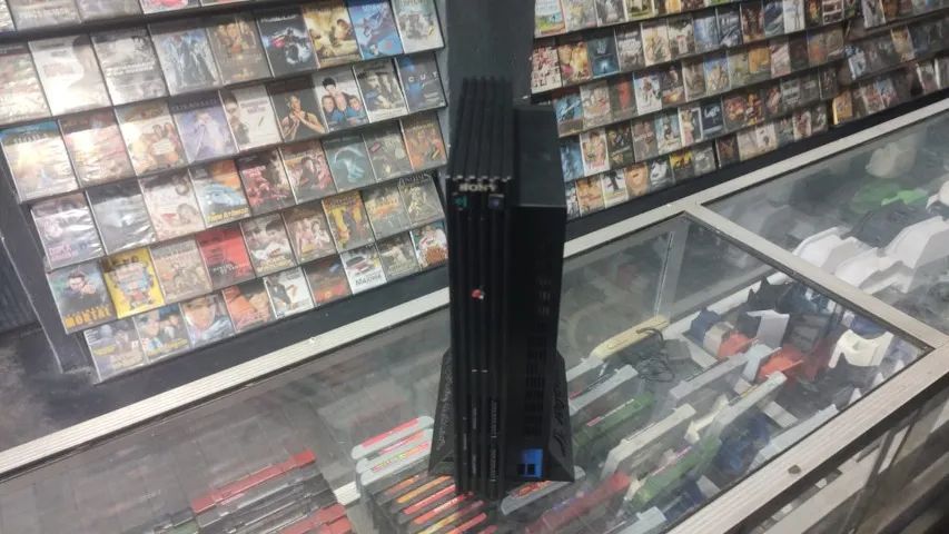 PS2 PHAT MODEM HD 500GB 2 CONTOLES MEMORY CARD 128MB JOGOS - Foto 2