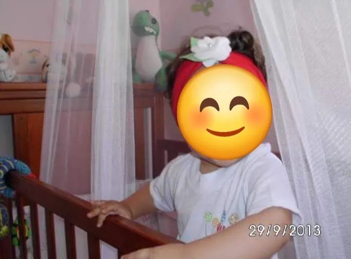 BERÇO DE MADEIRA MACIÇA