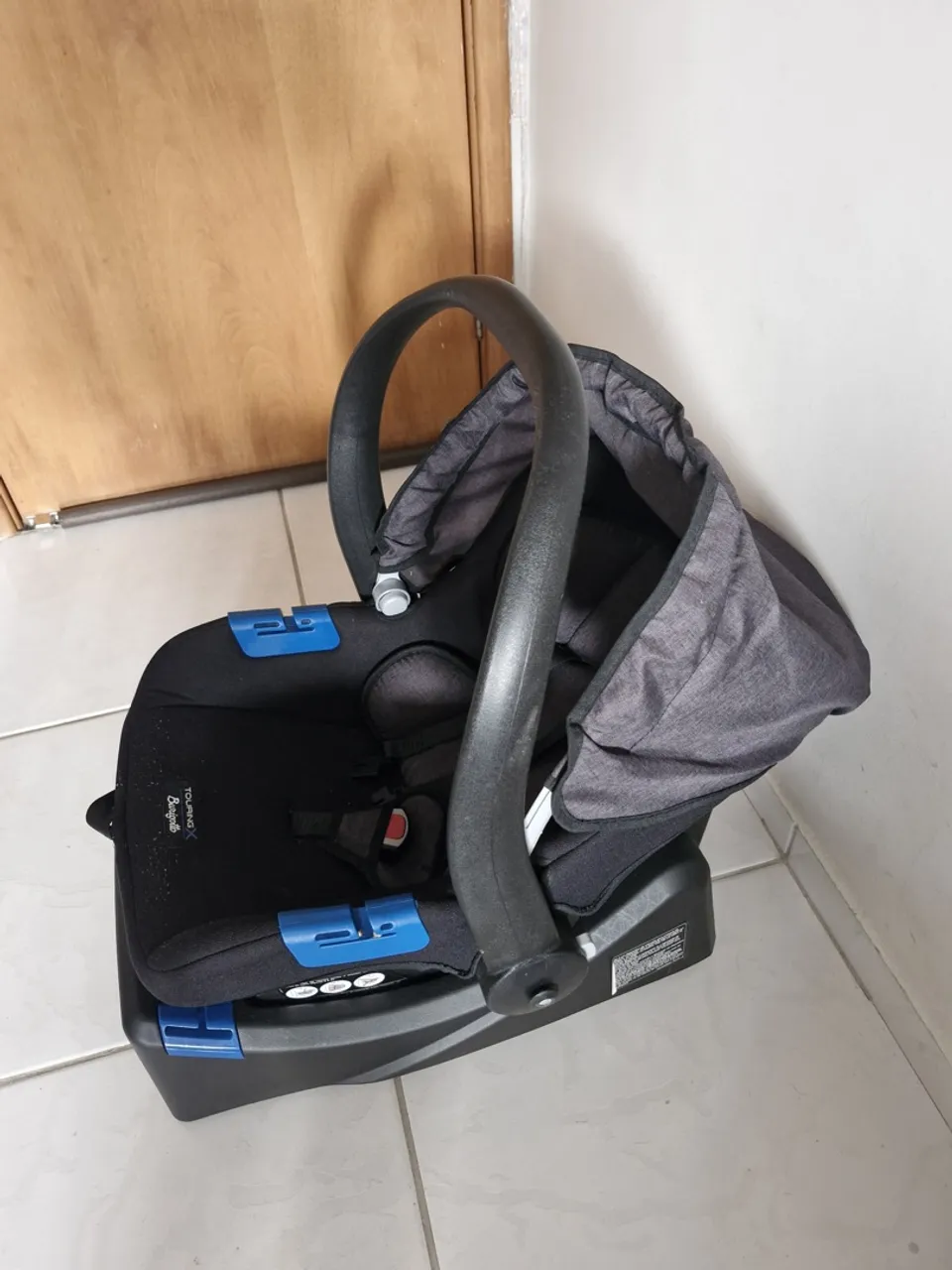 Bebê Conforto Touring X Burigotto
