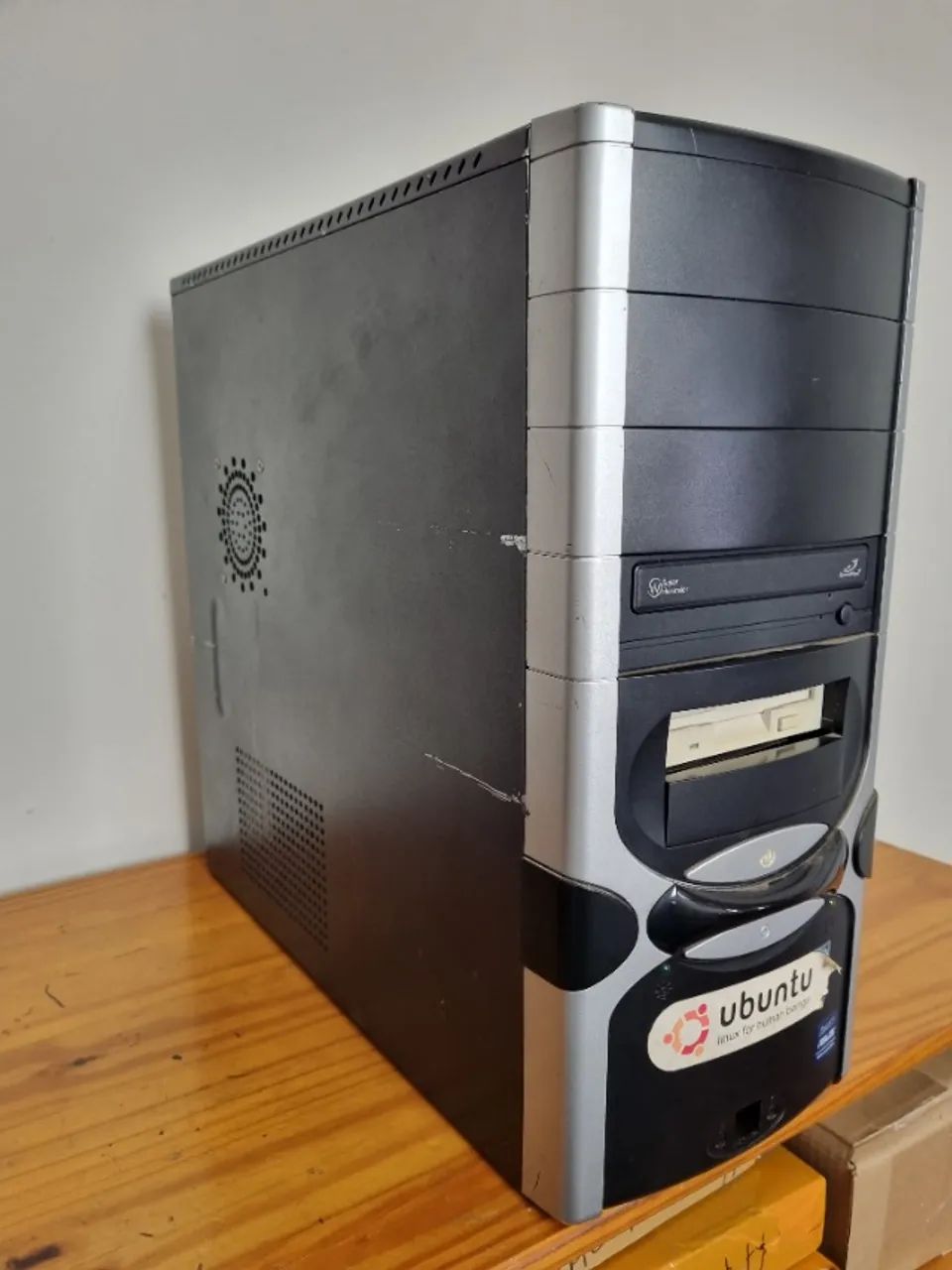 Computador DESKTOP- ASUS - (Somente o Gabinete) - Foto 2