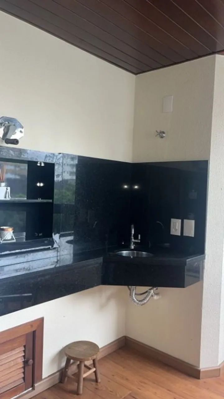 Apartamento com 3 dormitórios sendo 1 suíte. Centro. - Foto 2
