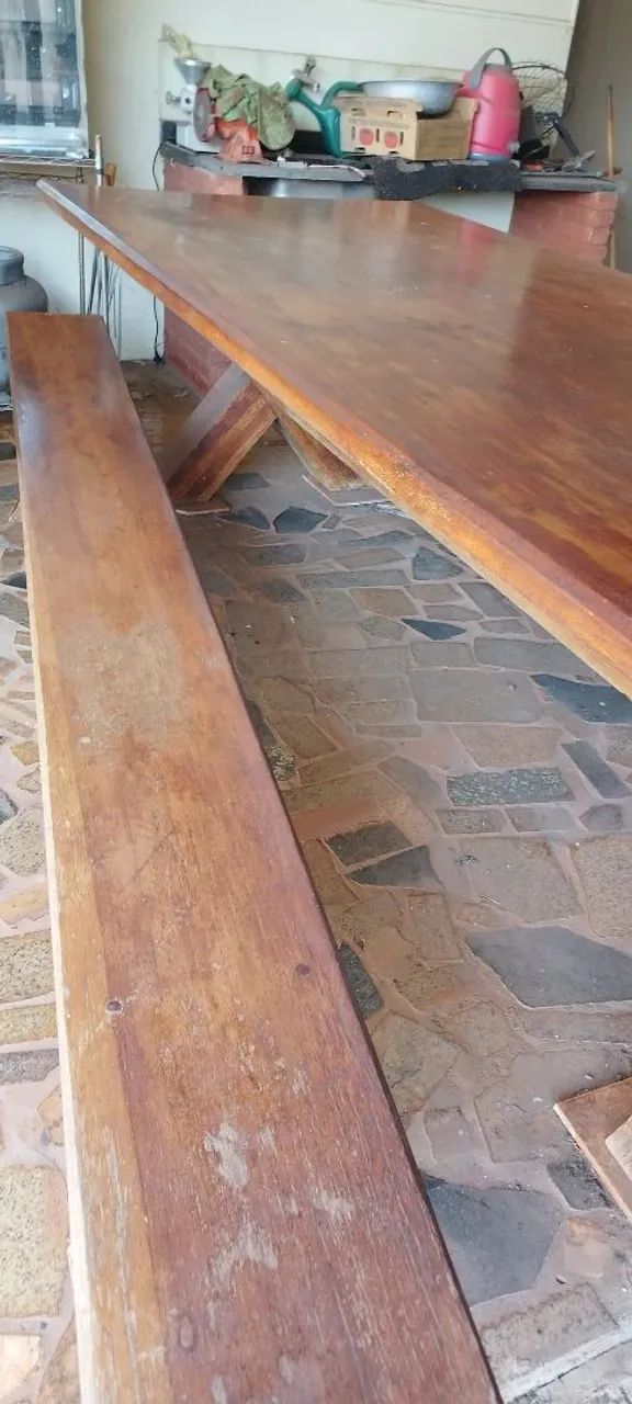 Mesa Rústica em Madeira Maciça - Foto 2