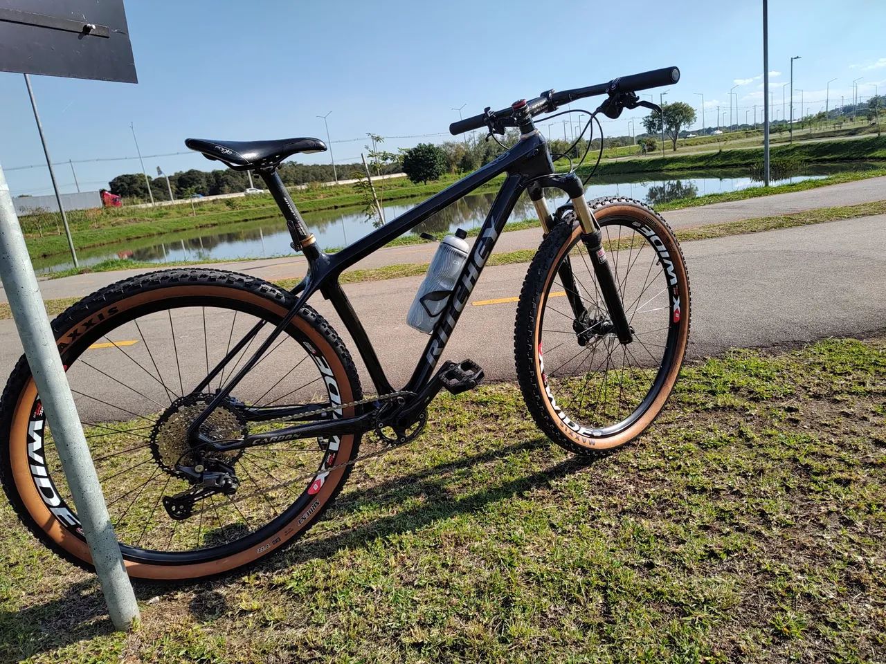 Mtb TRUST LANDER CARBONO  - Foto 3