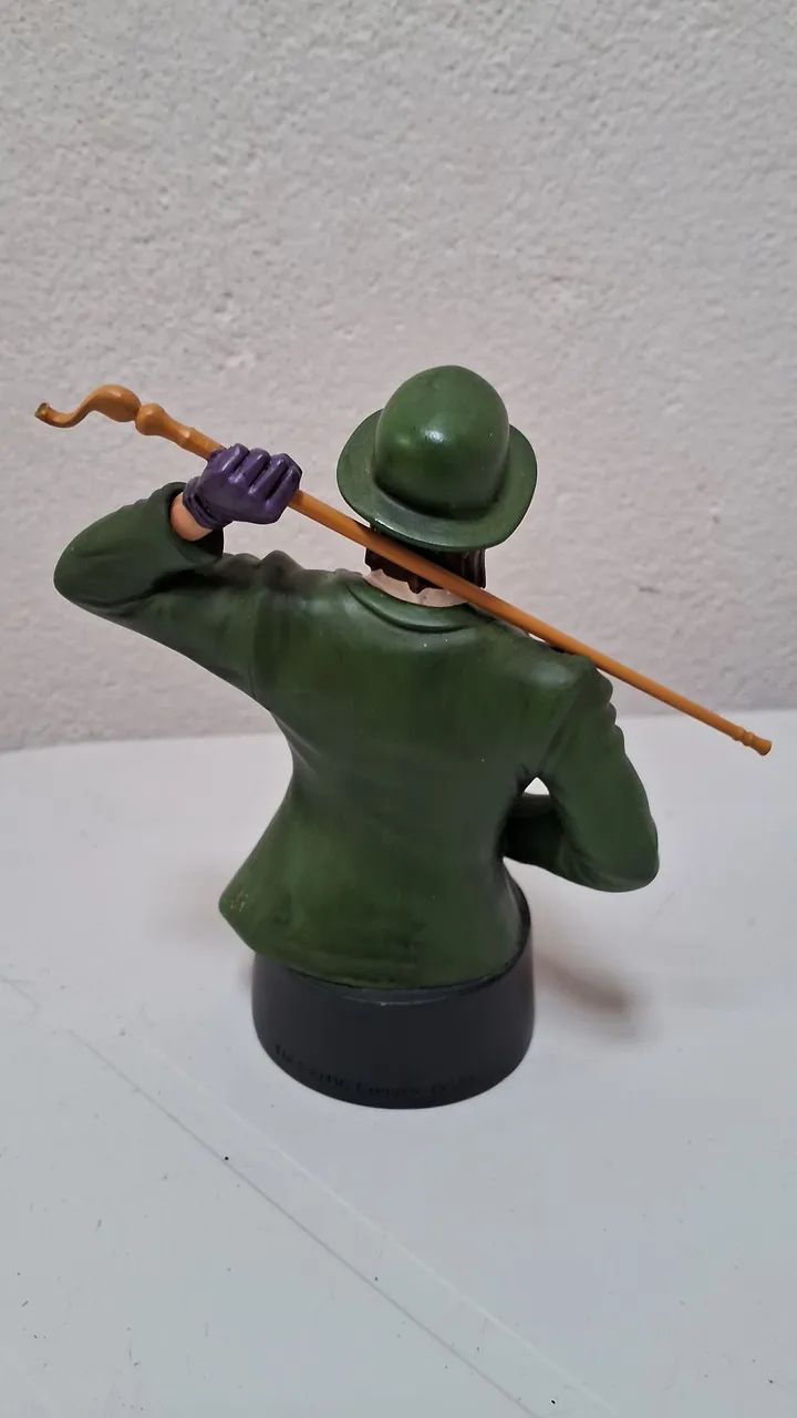 3 bonecos de resina , charada DC , Goku e Majin boo - Foto 3