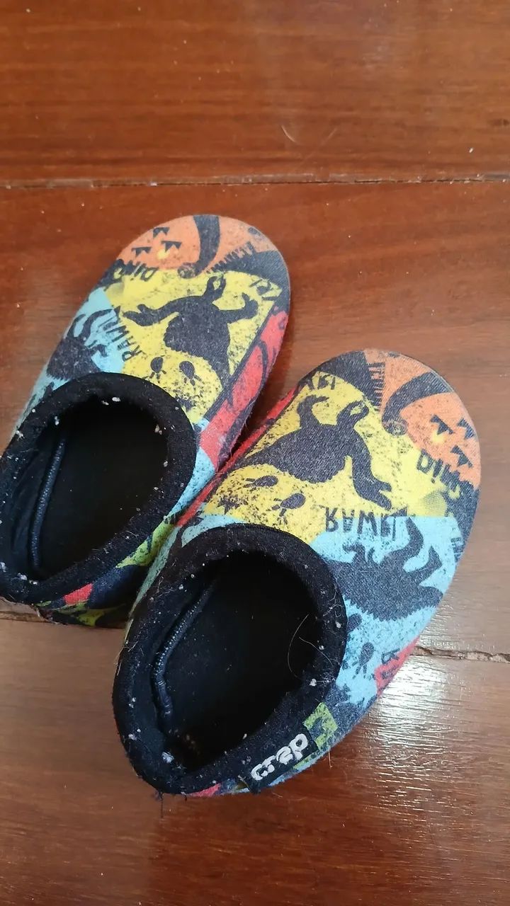 Lote de Calçados infantis