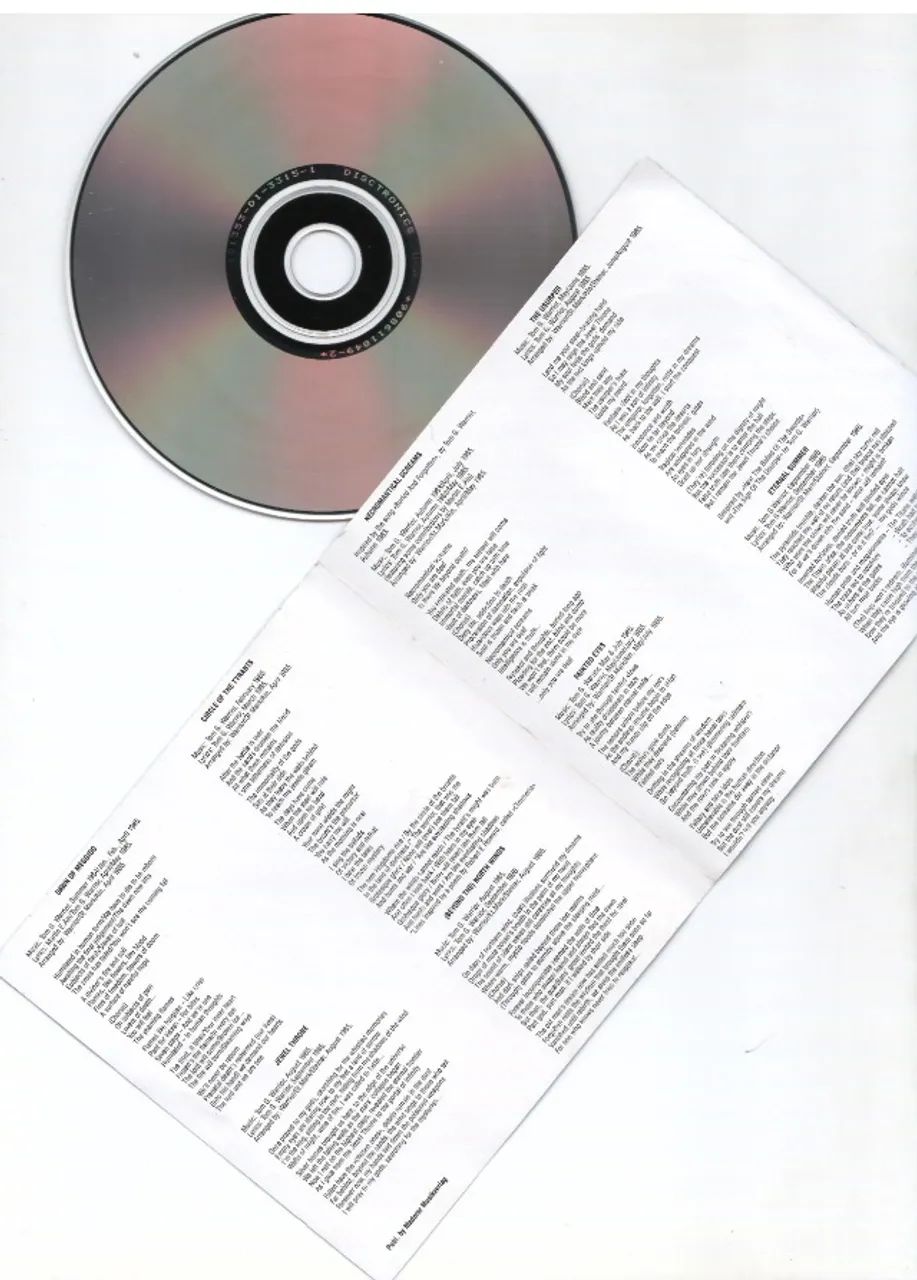 Celtic Frost To Mega Therion Cd Importado Edição Rara 1993 (Usado) - Foto 5